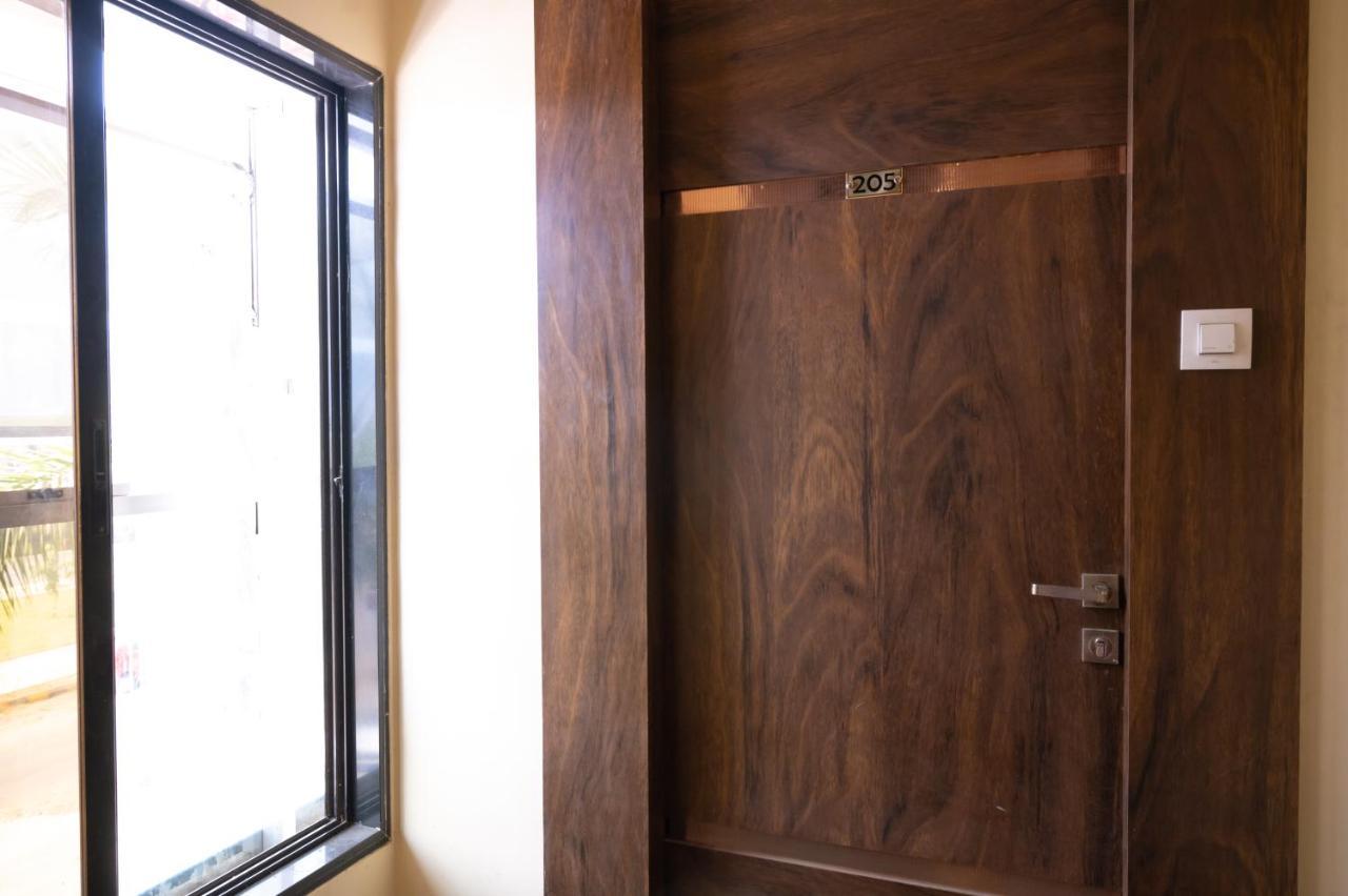 Vijaya Hill View Residency Hotel Navi Mumbai Exterior photo