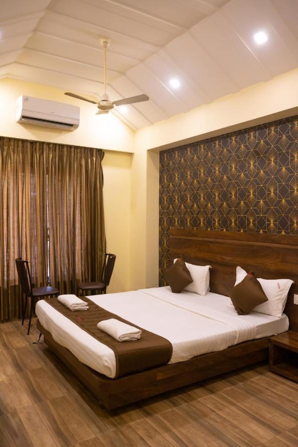 Vijaya Hill View Residency Hotel Navi Mumbai Exterior photo